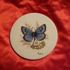 Butterfly disk with stand